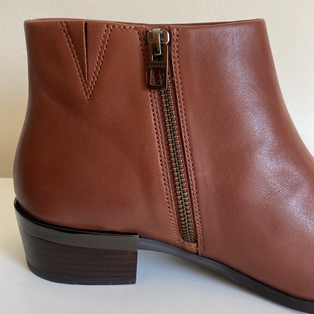 COACH Montana Classic Leather Ankle Boots Pointed Toe Size 9B Women’s - Picture 11 of 14